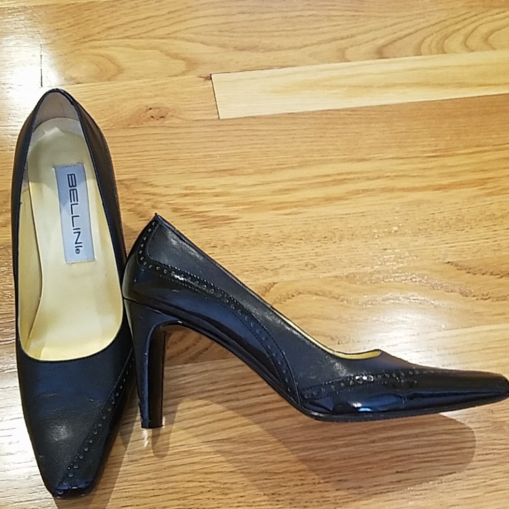Bellini 2 toned black pumps